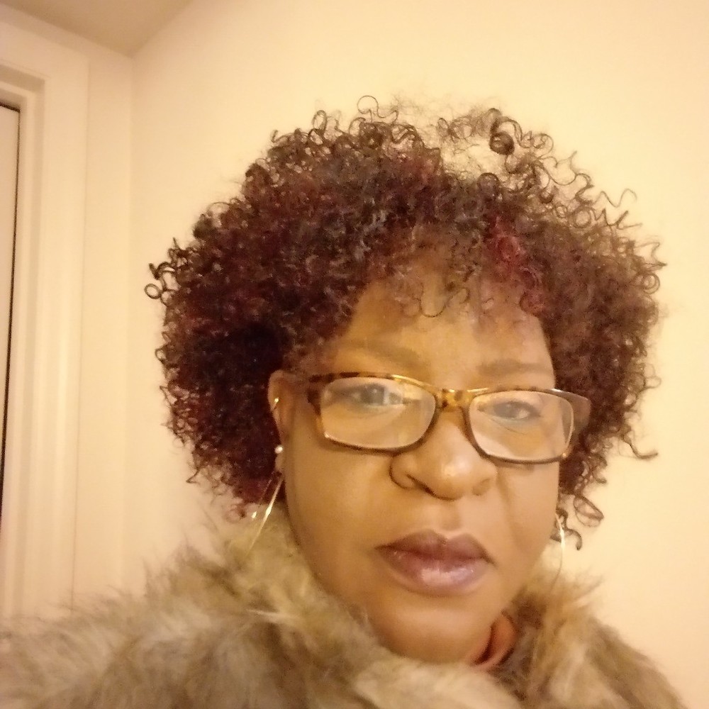 Meet your Posher, Jacqueline